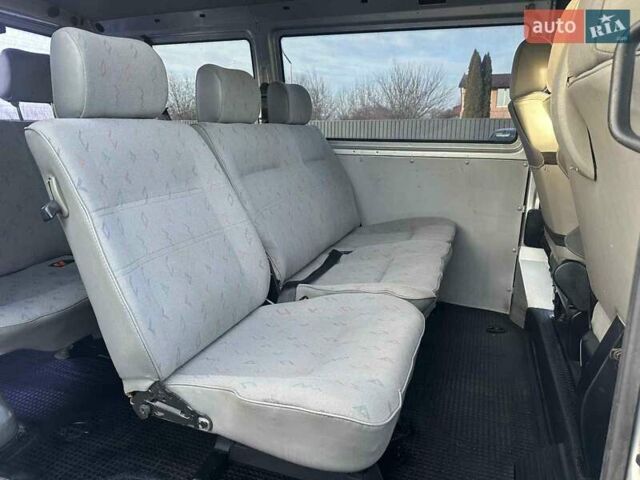 Сірий Фольксваген Transporter, об'ємом двигуна 2.5 л та пробігом 400 тис. км за 7200 $, фото 12 на Automoto.ua