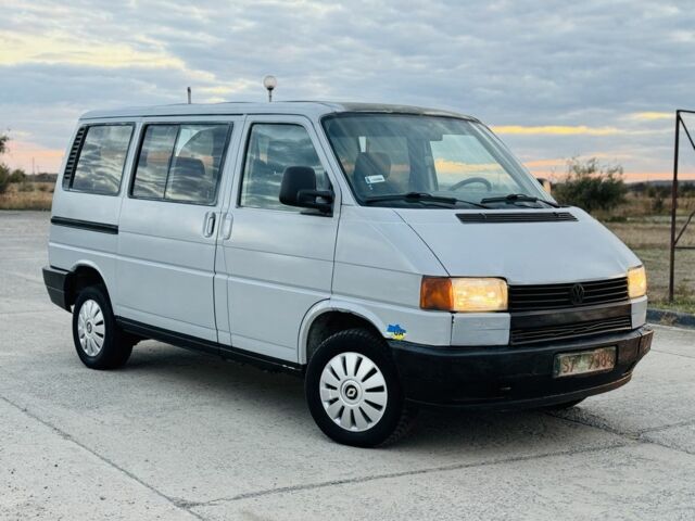 Сірий Фольксваген Transporter, об'ємом двигуна 0 л та пробігом 400 тис. км за 3200 $, фото 1 на Automoto.ua