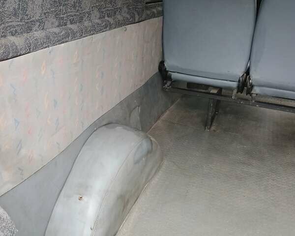 Серый Фольксваген Transporter, объемом двигателя 2.5 л и пробегом 392 тыс. км за 6650 $, фото 33 на Automoto.ua