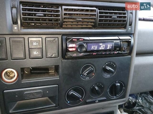 Серый Фольксваген Transporter, объемом двигателя 2.5 л и пробегом 392 тыс. км за 6650 $, фото 26 на Automoto.ua