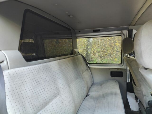 Сірий Фольксваген Transporter, об'ємом двигуна 0 л та пробігом 500 тис. км за 3203 $, фото 17 на Automoto.ua