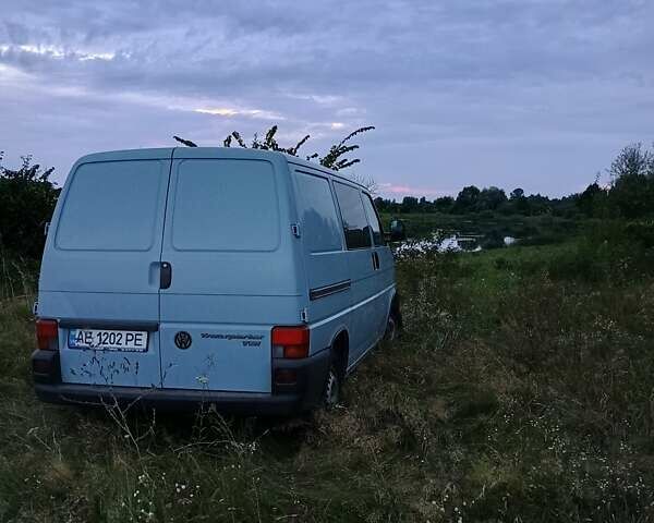 Серый Фольксваген Transporter, объемом двигателя 2.5 л и пробегом 392 тыс. км за 6650 $, фото 8 на Automoto.ua