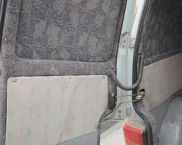 Серый Фольксваген Transporter, объемом двигателя 2.5 л и пробегом 392 тыс. км за 6650 $, фото 35 на Automoto.ua