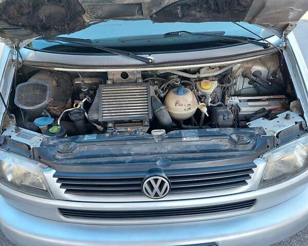 Серый Фольксваген Transporter, объемом двигателя 0 л и пробегом 475 тыс. км за 8200 $, фото 5 на Automoto.ua