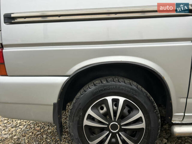 Серый Фольксваген Transporter, объемом двигателя 2.5 л и пробегом 470 тыс. км за 7300 $, фото 16 на Automoto.ua