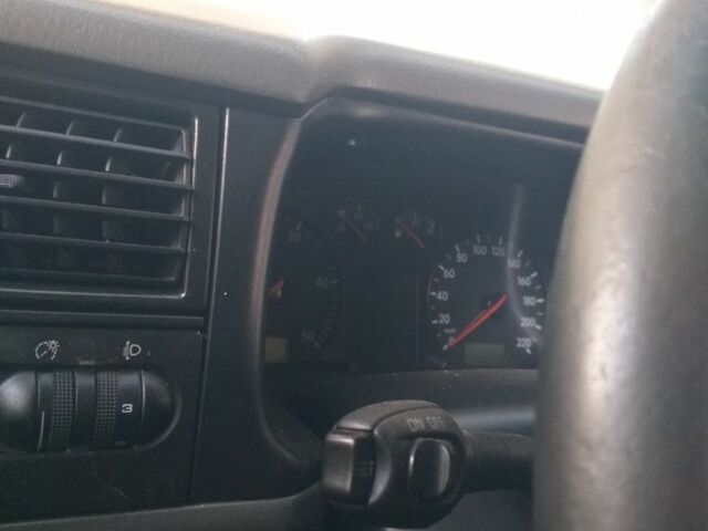 Серый Фольксваген Transporter, объемом двигателя 0 л и пробегом 600 тыс. км за 5200 $, фото 6 на Automoto.ua