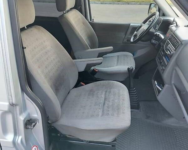 Серый Фольксваген Transporter, объемом двигателя 0 л и пробегом 475 тыс. км за 8200 $, фото 15 на Automoto.ua