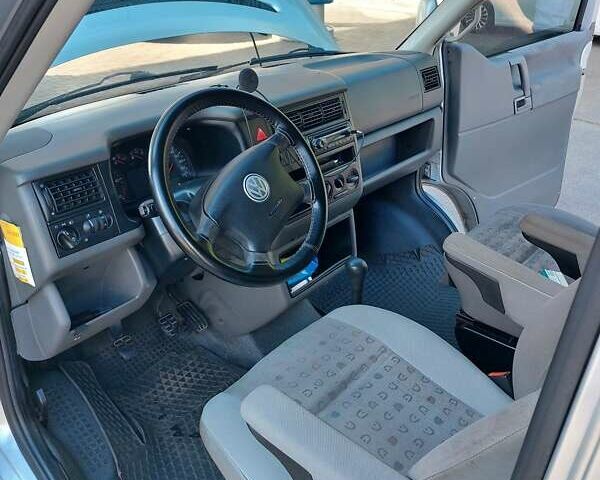 Серый Фольксваген Transporter, объемом двигателя 0 л и пробегом 475 тыс. км за 8200 $, фото 9 на Automoto.ua