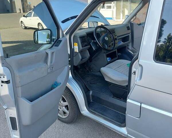 Серый Фольксваген Transporter, объемом двигателя 0 л и пробегом 475 тыс. км за 8200 $, фото 7 на Automoto.ua
