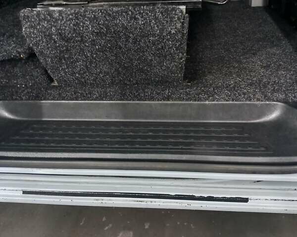 Серый Фольксваген Transporter, объемом двигателя 2.5 л и пробегом 428 тыс. км за 9000 $, фото 34 на Automoto.ua