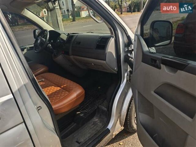 Сірий Фольксваген Transporter, об'ємом двигуна 2.5 л та пробігом 419 тис. км за 5750 $, фото 7 на Automoto.ua