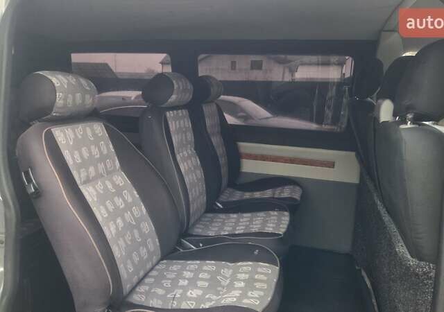 Сірий Фольксваген Transporter, об'ємом двигуна 2.46 л та пробігом 370 тис. км за 6200 $, фото 12 на Automoto.ua