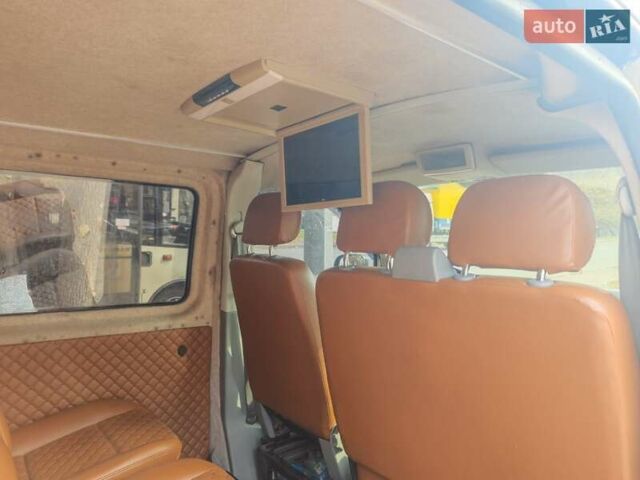 Сірий Фольксваген Transporter, об'ємом двигуна 2.5 л та пробігом 419 тис. км за 5750 $, фото 9 на Automoto.ua