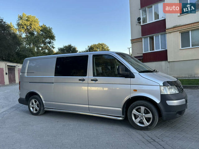 Серый Фольксваген Transporter, объемом двигателя 2.5 л и пробегом 218 тыс. км за 8600 $, фото 27 на Automoto.ua