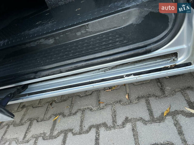 Сірий Фольксваген Transporter, об'ємом двигуна 1.9 л та пробігом 169 тис. км за 9000 $, фото 21 на Automoto.ua