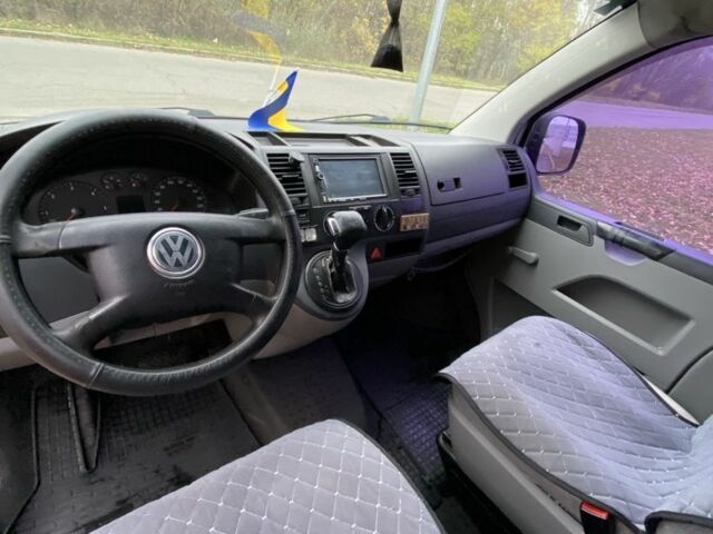 Серый Фольксваген Transporter, объемом двигателя 2.5 л и пробегом 426 тыс. км за 7800 $, фото 9 на Automoto.ua