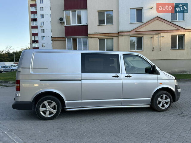 Серый Фольксваген Transporter, объемом двигателя 2.5 л и пробегом 218 тыс. км за 8600 $, фото 23 на Automoto.ua