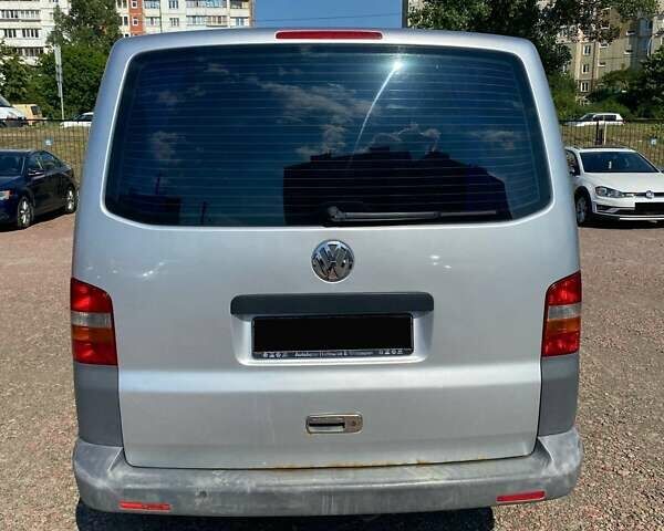 Серый Фольксваген Transporter, объемом двигателя 2.5 л и пробегом 335 тыс. км за 9200 $, фото 16 на Automoto.ua