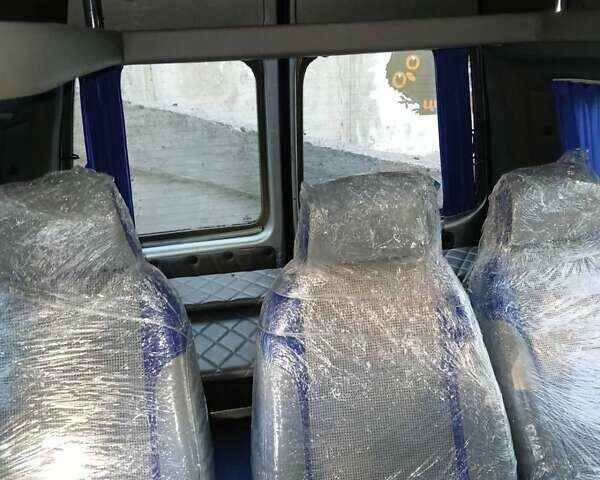 Серый Фольксваген Transporter, объемом двигателя 2.5 л и пробегом 582 тыс. км за 10000 $, фото 13 на Automoto.ua