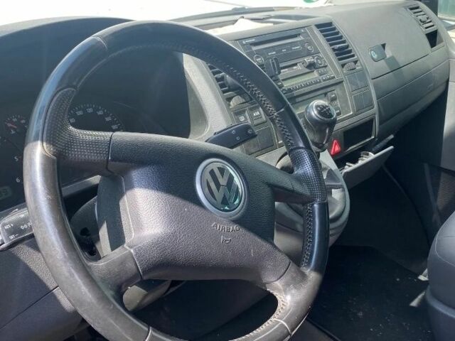 Серый Фольксваген Transporter, объемом двигателя 0 л и пробегом 219 тыс. км за 3543 $, фото 6 на Automoto.ua