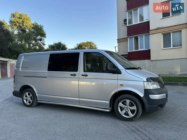 Серый Фольксваген Transporter, объемом двигателя 2.5 л и пробегом 218 тыс. км за 8600 $, фото 25 на Automoto.ua