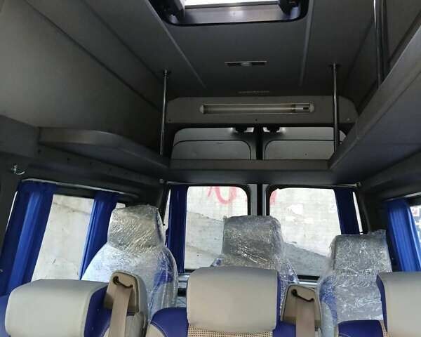 Серый Фольксваген Transporter, объемом двигателя 2.5 л и пробегом 582 тыс. км за 10000 $, фото 12 на Automoto.ua