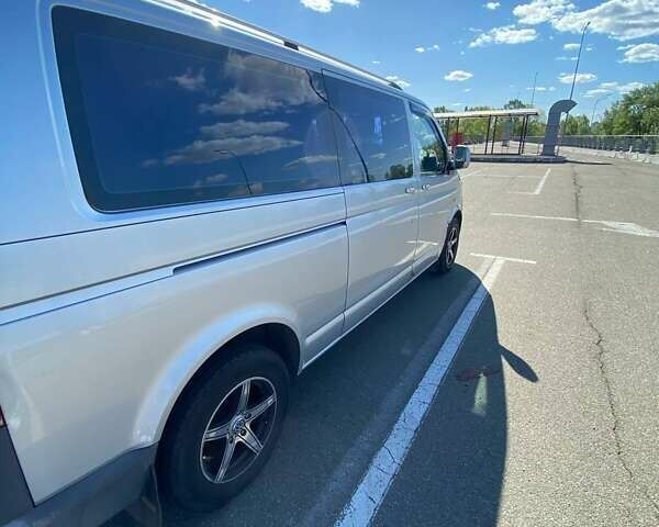 Серый Фольксваген Transporter, объемом двигателя 2.5 л и пробегом 335 тыс. км за 9200 $, фото 9 на Automoto.ua
