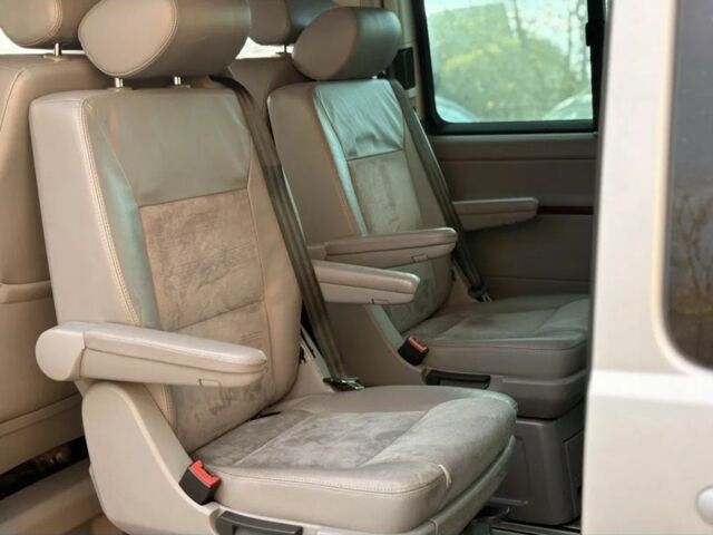 Серый Фольксваген Transporter, объемом двигателя 2.5 л и пробегом 249 тыс. км за 3250 $, фото 5 на Automoto.ua