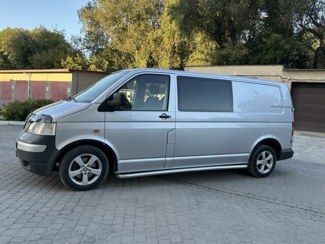 Серый Фольксваген Transporter, объемом двигателя 2.5 л и пробегом 215 тыс. км за 8700 $, фото 6 на Automoto.ua