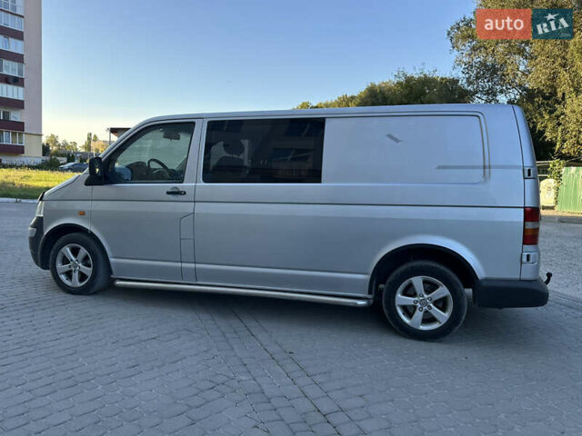 Серый Фольксваген Transporter, объемом двигателя 2.5 л и пробегом 218 тыс. км за 8600 $, фото 11 на Automoto.ua