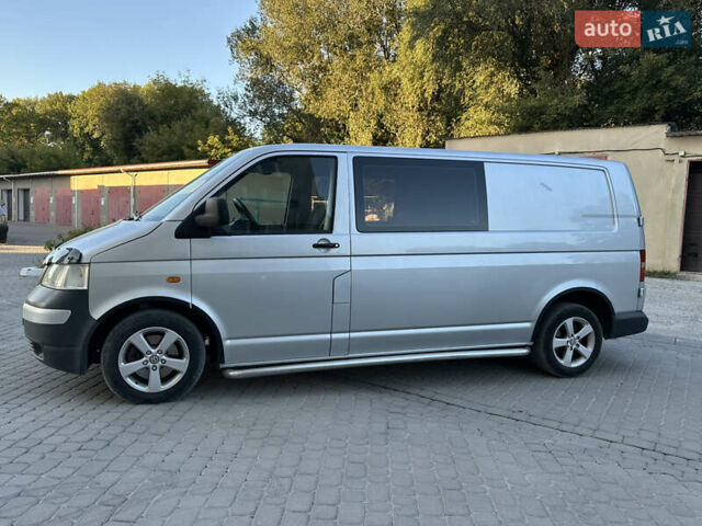 Серый Фольксваген Transporter, объемом двигателя 2.5 л и пробегом 218 тыс. км за 8600 $, фото 8 на Automoto.ua