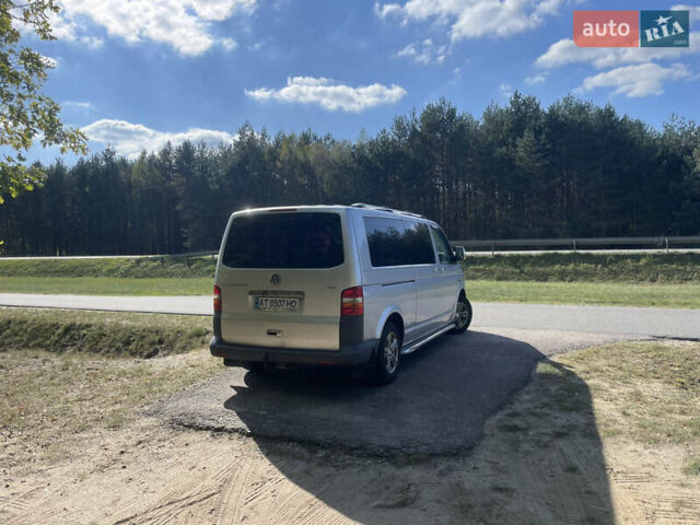 Серый Фольксваген Transporter, объемом двигателя 2.5 л и пробегом 262 тыс. км за 8300 $, фото 5 на Automoto.ua