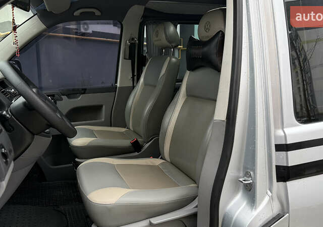 Сірий Фольксваген Transporter, об'ємом двигуна 1.9 л та пробігом 378 тис. км за 8650 $, фото 22 на Automoto.ua