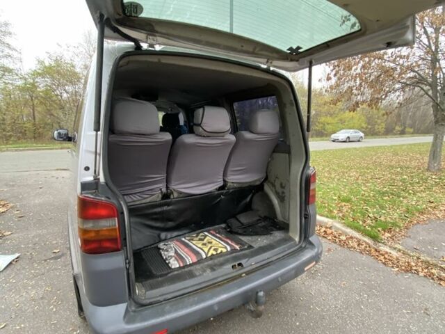 Серый Фольксваген Transporter, объемом двигателя 2.5 л и пробегом 426 тыс. км за 7800 $, фото 13 на Automoto.ua