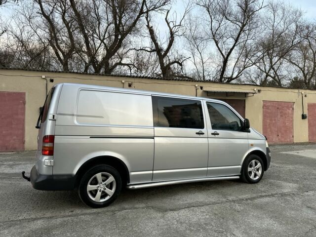 Серый Фольксваген Transporter, объемом двигателя 2.5 л и пробегом 212 тыс. км за 8200 $, фото 15 на Automoto.ua
