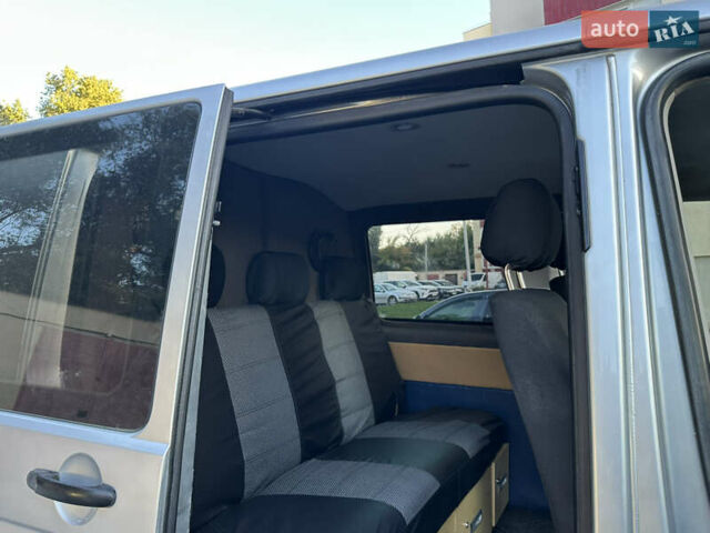 Серый Фольксваген Transporter, объемом двигателя 2.5 л и пробегом 218 тыс. км за 8600 $, фото 30 на Automoto.ua