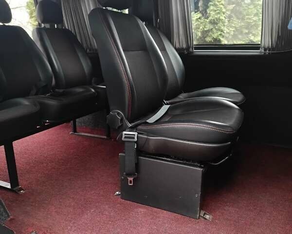 Серый Фольксваген Transporter, объемом двигателя 2.5 л и пробегом 357 тыс. км за 8200 $, фото 31 на Automoto.ua