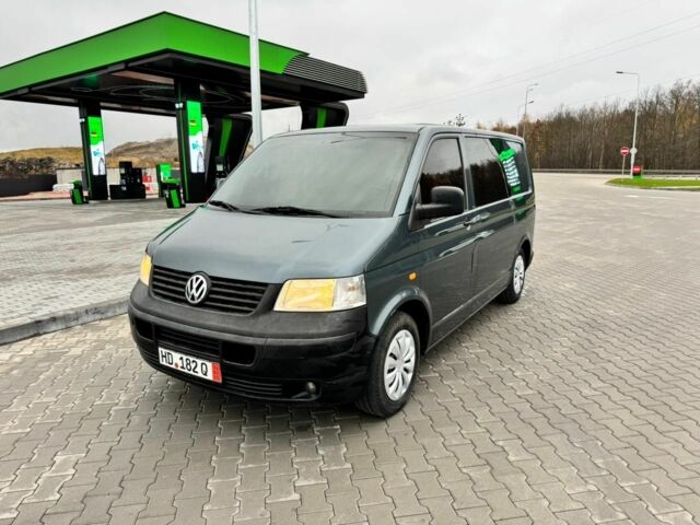 Серый Фольксваген Transporter, объемом двигателя 2.5 л и пробегом 460 тыс. км за 5500 $, фото 2 на Automoto.ua