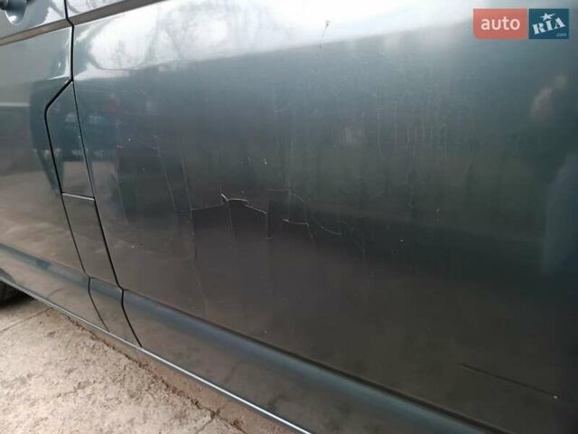 Серый Фольксваген Transporter, объемом двигателя 2.5 л и пробегом 357 тыс. км за 8200 $, фото 4 на Automoto.ua