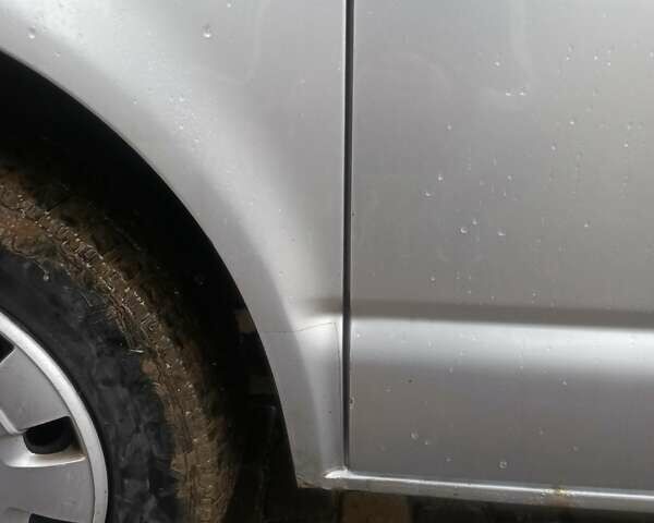 Серый Фольксваген Transporter, объемом двигателя 1.9 л и пробегом 379 тыс. км за 8700 $, фото 3 на Automoto.ua