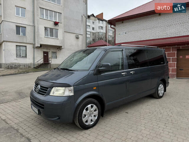 Серый Фольксваген Transporter, объемом двигателя 2.5 л и пробегом 398 тыс. км за 8950 $, фото 3 на Automoto.ua