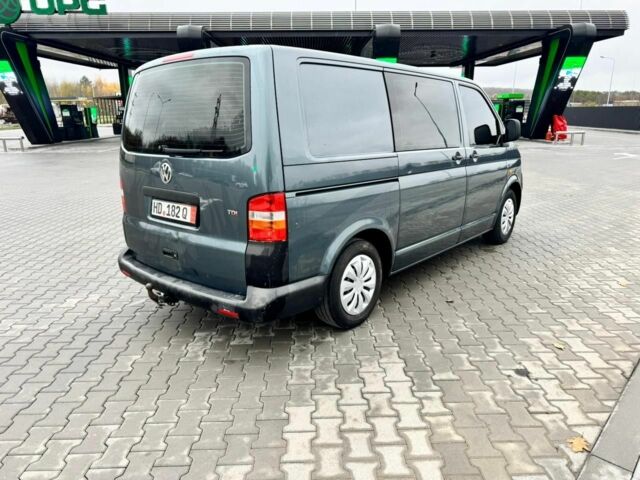 Серый Фольксваген Transporter, объемом двигателя 2.5 л и пробегом 460 тыс. км за 5500 $, фото 5 на Automoto.ua