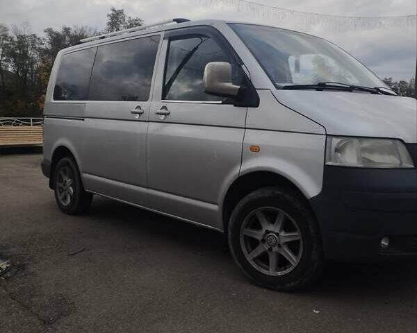 Серый Фольксваген Transporter, объемом двигателя 1.9 л и пробегом 479 тыс. км за 6400 $, фото 1 на Automoto.ua