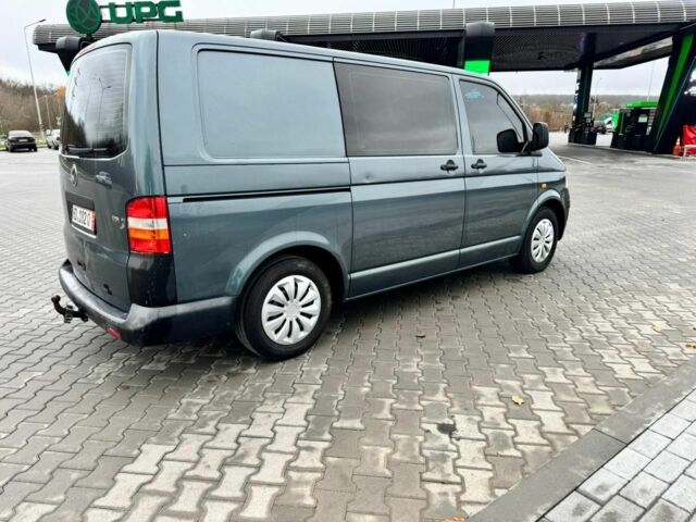 Серый Фольксваген Transporter, объемом двигателя 2.5 л и пробегом 460 тыс. км за 5500 $, фото 7 на Automoto.ua