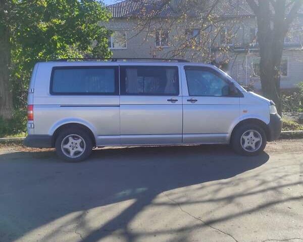 Серый Фольксваген Transporter, объемом двигателя 2.5 л и пробегом 400 тыс. км за 7700 $, фото 3 на Automoto.ua