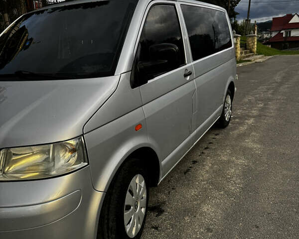 Серый Фольксваген Transporter, объемом двигателя 1.9 л и пробегом 370 тыс. км за 7800 $, фото 2 на Automoto.ua