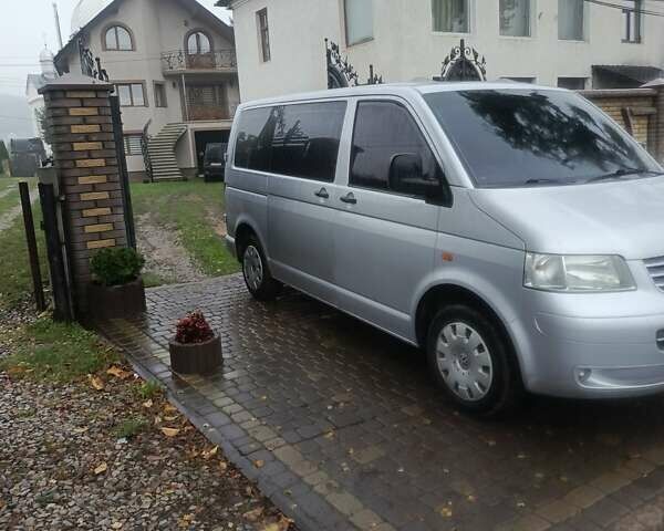 Серый Фольксваген Transporter, объемом двигателя 1.9 л и пробегом 379 тыс. км за 8700 $, фото 2 на Automoto.ua