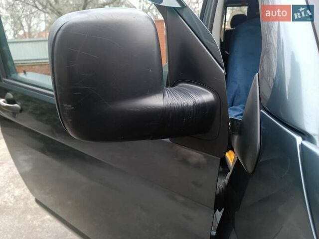 Серый Фольксваген Transporter, объемом двигателя 2.5 л и пробегом 357 тыс. км за 8200 $, фото 3 на Automoto.ua