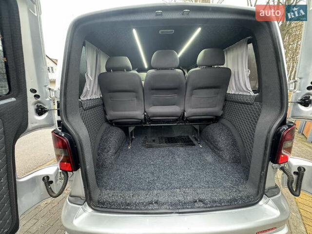 Сірий Фольксваген Transporter, об'ємом двигуна 2.46 л та пробігом 333 тис. км за 9200 $, фото 11 на Automoto.ua