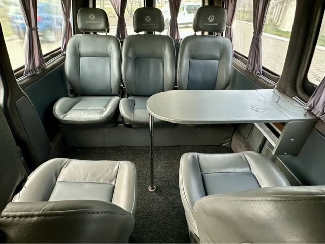 Серый Фольксваген Transporter, объемом двигателя 2.5 л и пробегом 334 тыс. км за 10350 $, фото 10 на Automoto.ua